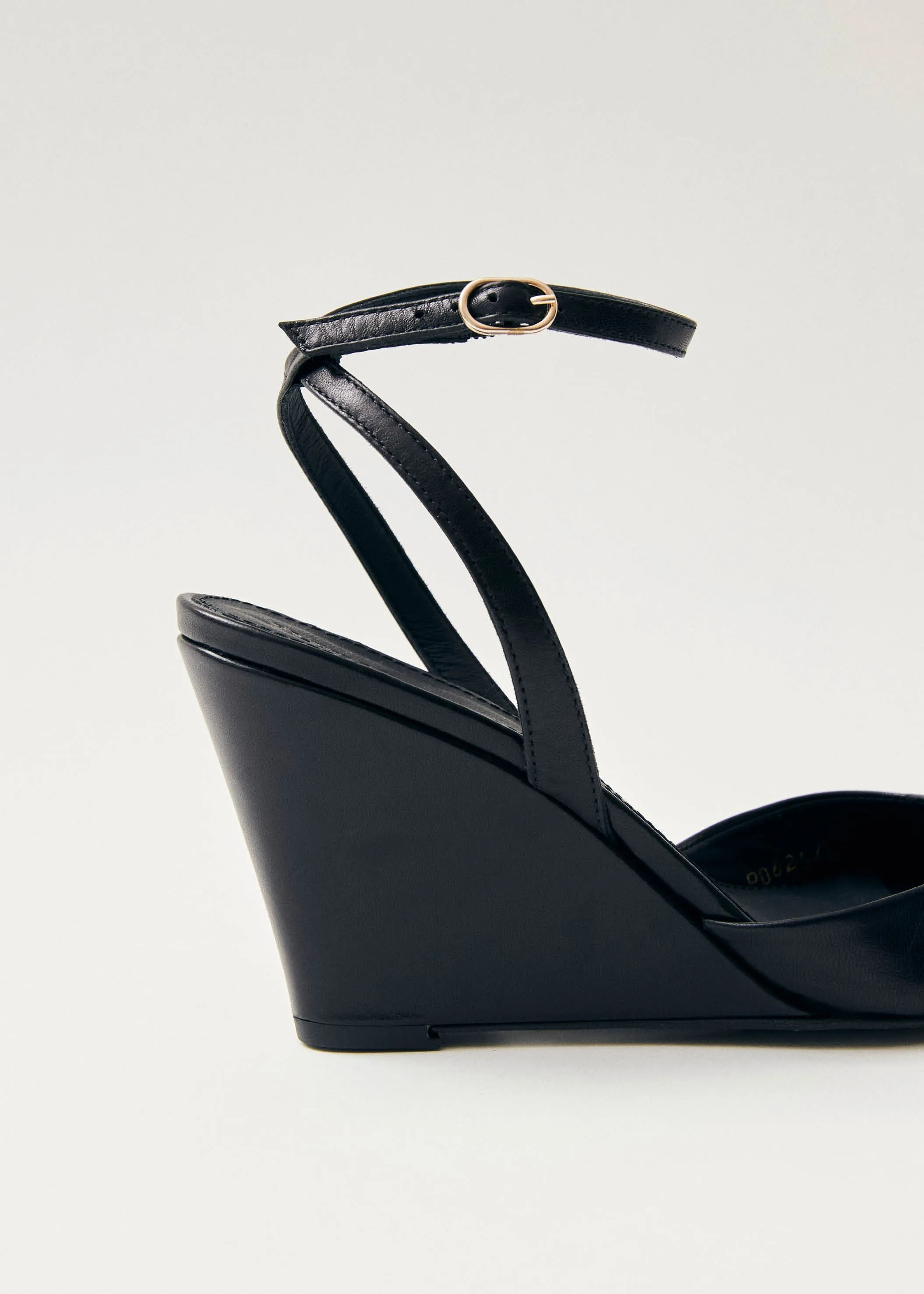 Riya Black Leather Sandals